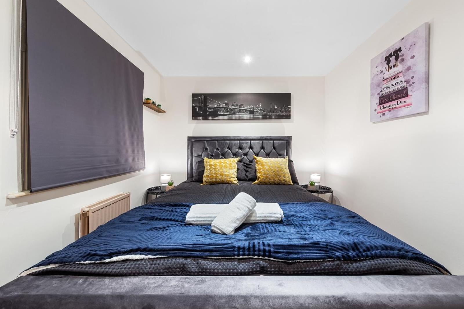 Deluxe Apartment - 1 Min Away From Camden Market And Station ロンドン エクステリア 写真