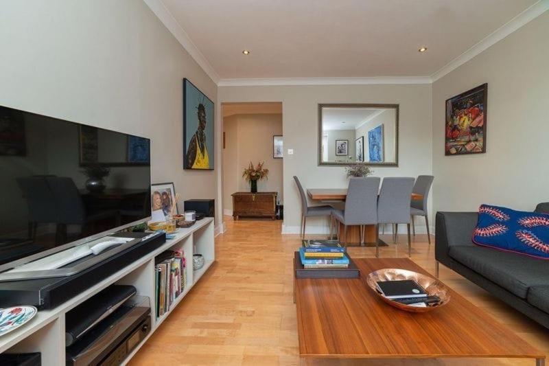 Deluxe Apartment - 1 Min Away From Camden Market And Station ロンドン エクステリア 写真