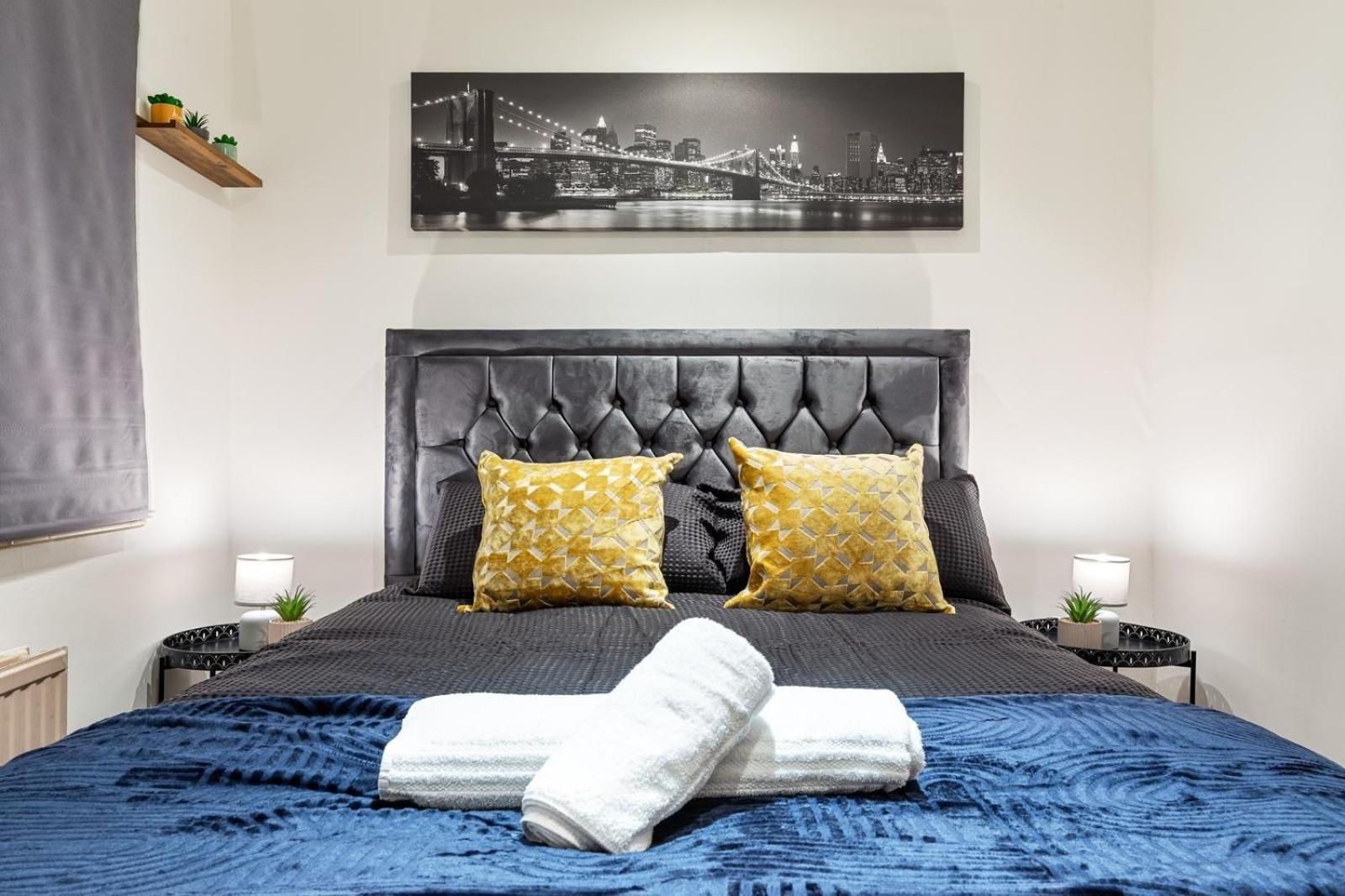 Deluxe Apartment - 1 Min Away From Camden Market And Station ロンドン エクステリア 写真