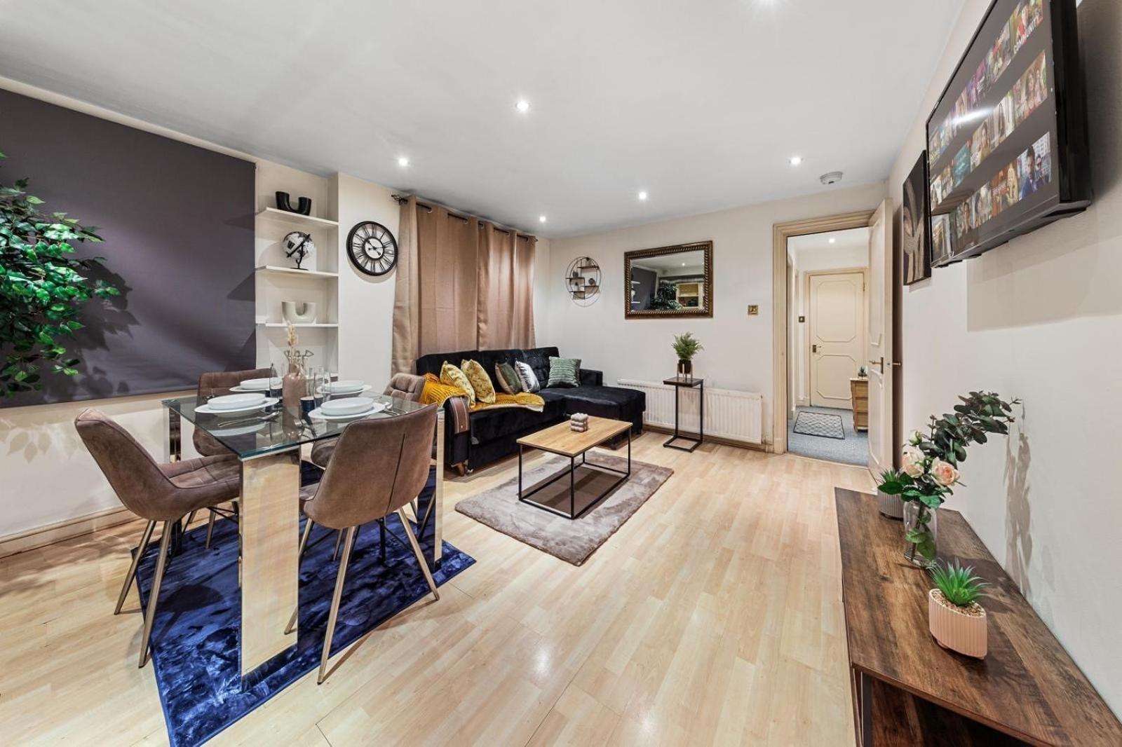 Deluxe Apartment - 1 Min Away From Camden Market And Station ロンドン エクステリア 写真