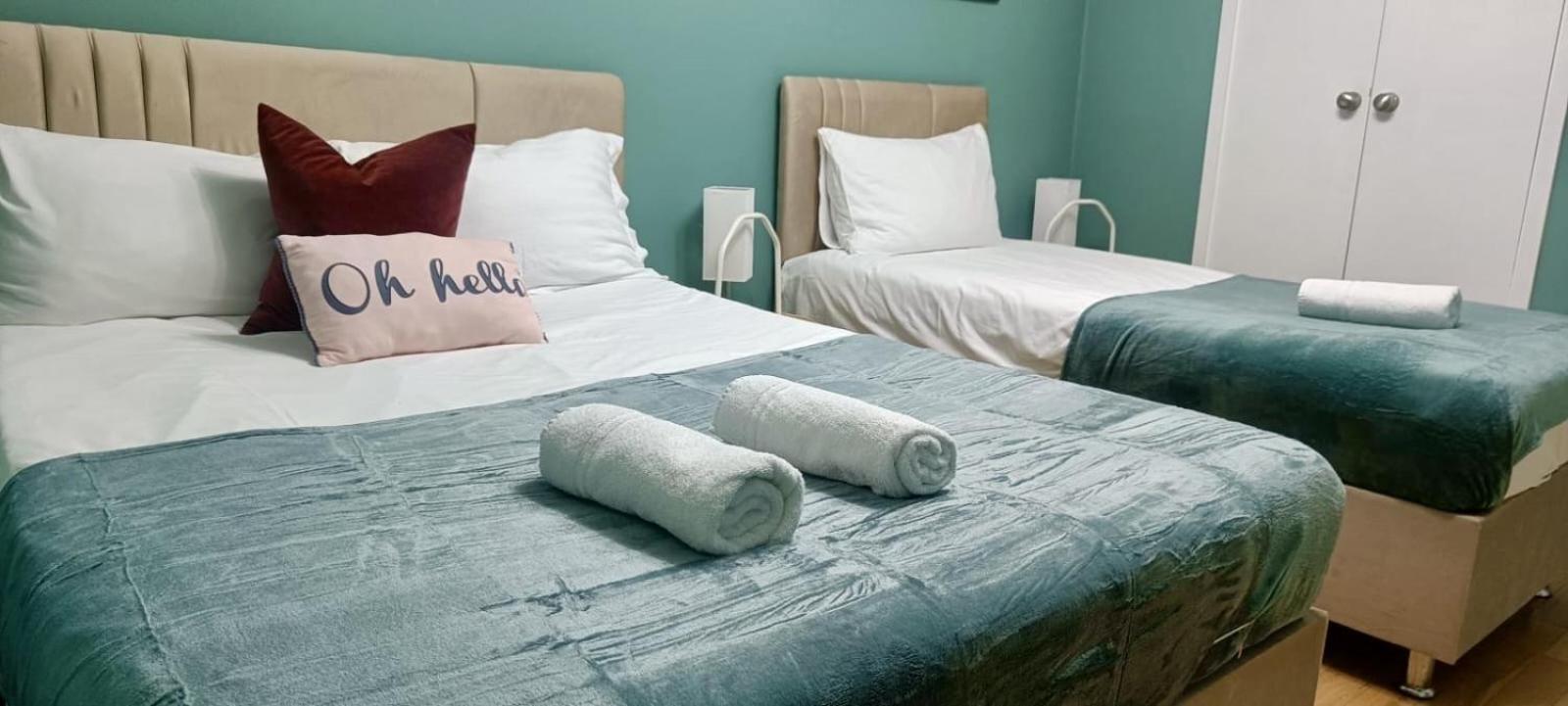 Deluxe Apartment - 1 Min Away From Camden Market And Station ロンドン エクステリア 写真